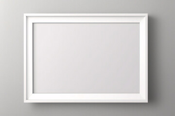 Fototapeta premium Imagen mínima de marco cuadrado blanco vacío simulada colgada sobre fondo de pared blanca con luz y sombra de ventana. aislar imagen