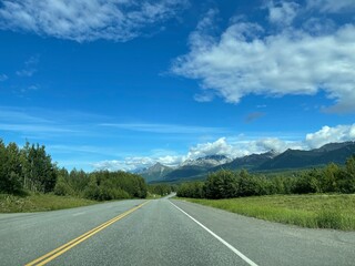 Fototapeta premium road to the mountains