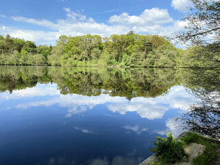 A view of Blakemere Lake near Ellesmere on a sunny day