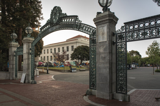 Berkeley, California, USA. May 5 2024: A photo of Palestinian protesters camping on the UC Berkeley campus in front of Main gate, Sather Gate, in the early morning of 2024.