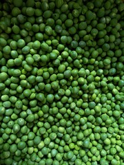 green peas background