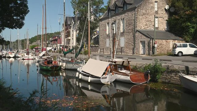 La Roche Bernard port on a summer day