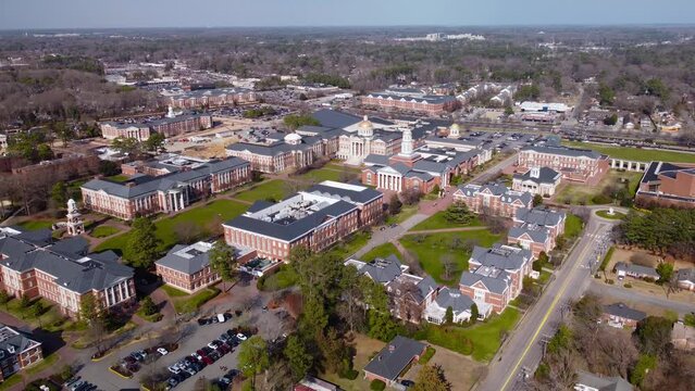 Christopher Newport University Aerial 4k video. Newport News, Virginia. 
