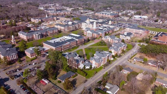 Christopher Newport University Aerial 4k video. Newport News, Virginia. 