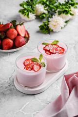 Panna cotta with strawberries and mint