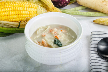 Soup with prawn and noodle