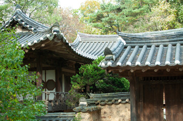 traditional Korean pavilion hanok