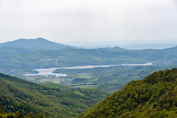 Obraz premium Italy Passo della Futa and the Giogo trekking in nature, paths and panoramic views Bilancino lake