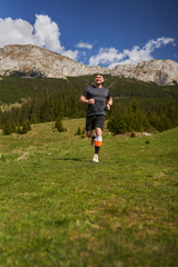 Trail runner man in a race - 808263917