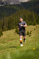 Trail runner man in a race - 808263949