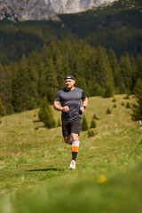Trail runner man in a race - 808263955