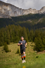 Trail runner man in a race - 808263956