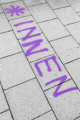 Graffiti anlässlich Genderverbot