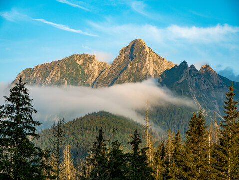 sunrise in the mountains