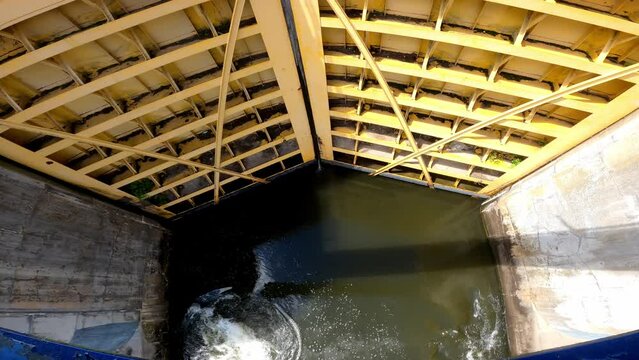 Erie Canal 0003 Lock 7 Niskayuna New York