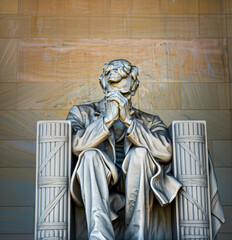 Fototapeta premium Disappointed Abraham Lincoln Monument