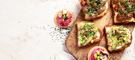 Healthy toasts for breakfast or lunch. Clean eating.