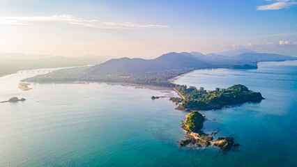 View of Koh Lanta in the morning amidst beautiful nature, Krabi Province, Thailand. - obrazy, fototapety, plakaty