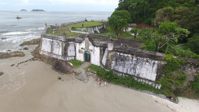 Fortaleza de Nossa Senhora dos Prazeres de Paranagu&aacute;, built in 1767; and Fortaleza Beach, na Ilha do Mel (Honey Island) - Paranagu&aacute;, Paran&aacute;, Brazil