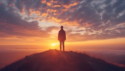 Fototapeta premium Sunset Silhouette on Hilltop