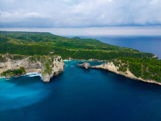 Diamond beach on the island of Nusa Penida, Crystal clear beautiful beach and island