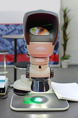 High Productivity Microscope With Big Display for Electronic Laboratory