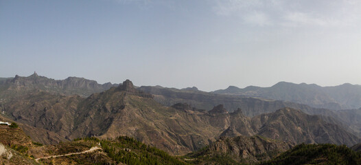 Paisaje del Roque Nublo y el Bentayga en la cumbre de la isla de Gran Canaria, España