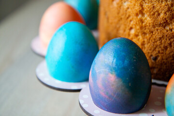 space painted easter eggs, colorful eggs