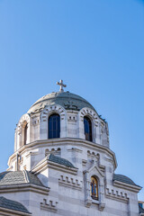 Obraz premium Chapel in the courtyard of the Orthodox Cathedral of St. Nicholas (Cathedrale Orthove Saint-Nicolas de Nice). French Riviera, Cote d'Azur, Nice, France.