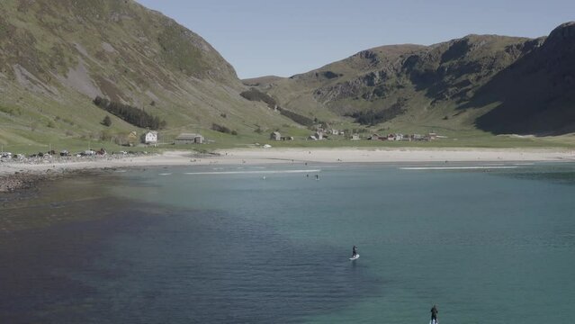 Standup padle beach village norway
