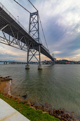 paisagem da  ponte Hercílio luz de Florianopolis Santa Catarina Brasil Florianópolis