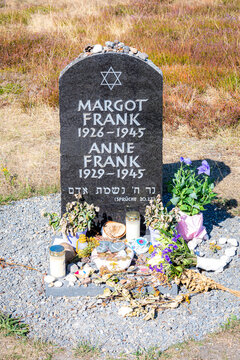 Anne e Margot Frank gravestone in Bergen-Belsen a Nazi concentration camp in what is today Lower Saxony in northern Germany, southwest of the town of Bergen near Celle