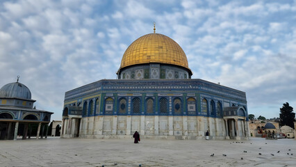 Fototapeta premium Dome of the Rock Mosque in Jerusalem, Palestine