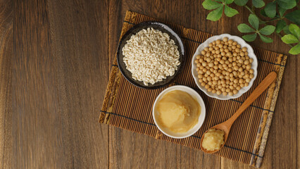 大豆と味噌と米こうじ｜日本の西京味噌・白味噌　イメージ