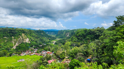 Ngarai Sianok, or Sianok Canyon, is the most beautiful scenery and the favorite tourism place in West Sumatera, located between Bukittinggi City and Agam Regency. © Syaradin
