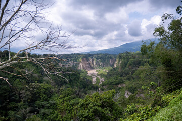 Ngarai Sianok, or Sianok Canyon, is the most beautiful scenery and the favorite tourism place in West Sumatera, located between Bukittinggi City and Agam Regency.