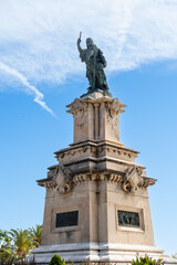 Statue am Aussichtspunkt am Ende der Rambla Nova, der Balcón Mediterráneo, Balkon zum Mittelmeer