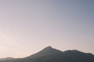 夕暮れの磐梯山