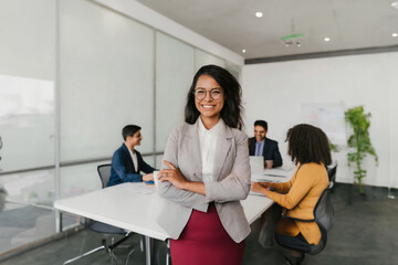 Fototapeta premium Businesswoman Leading Office Meeting