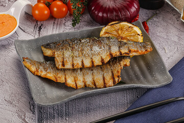 Grilled seabass fillet with lemon