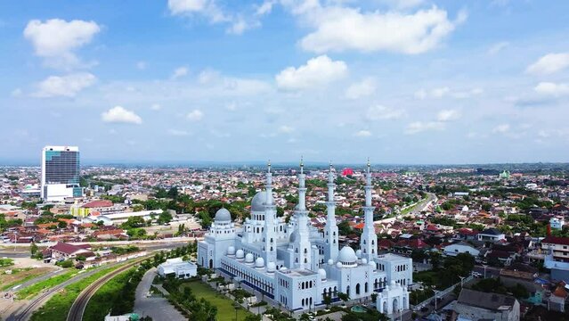 Aerial view of Masjid Raya Syeikh Zayed in Solo, Central Java, Indonesia. This mosque is a miniature mosque of Syeikh Zayed Grand Mosque in Abu Dhabi