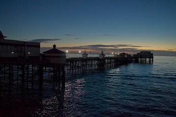Fototapeta premium sunset at the pier