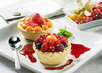 berries individual tartlet