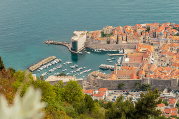 Vue aérienne du vieux port de Dubrovnik