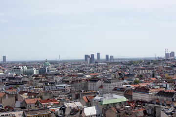 Obraz premium Blick über Wien vom Restaurant 360 Grad Ocean Sky Wien