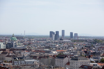 Naklejka premium Blick über Wien vom Restaurant 360 Grad Ocean Sky Wien