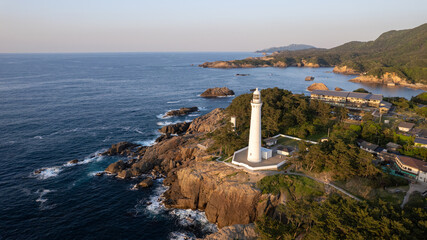 夕日の日御碕灯台