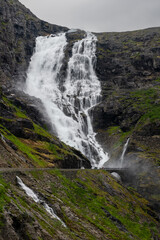 Obraz premium Waterfall by Trollstigen 