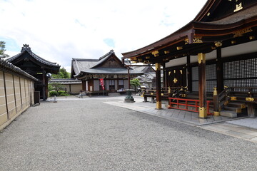 Fototapeta premium A Japanese temple in Kyoto : a scene of the precincts of To-ji Temple