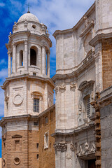 Obraz premium Kirchturm der Kathedrale von Cadiz, Andalusien, Spanien
